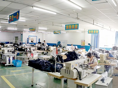 箱包定制加工生產